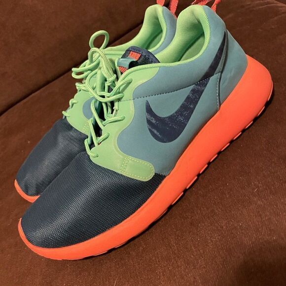 Mint condition Nike Roshe Run Unique Colorway Green Orange Blue 9.5 US 43 EUR - Picture 3 of 7
